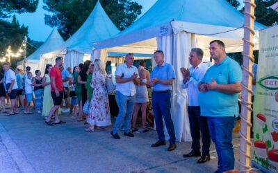 FOTO | Započeli peti Dani Mediterana u Neumu
