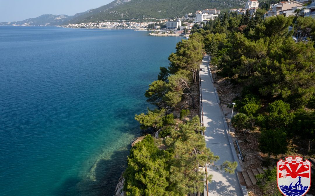 Završeno uređenje šetnice od Poštara prema Grand hotelu Neum
