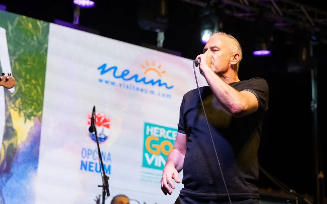 Giuliano oduševio brojnu publiku u Neumu