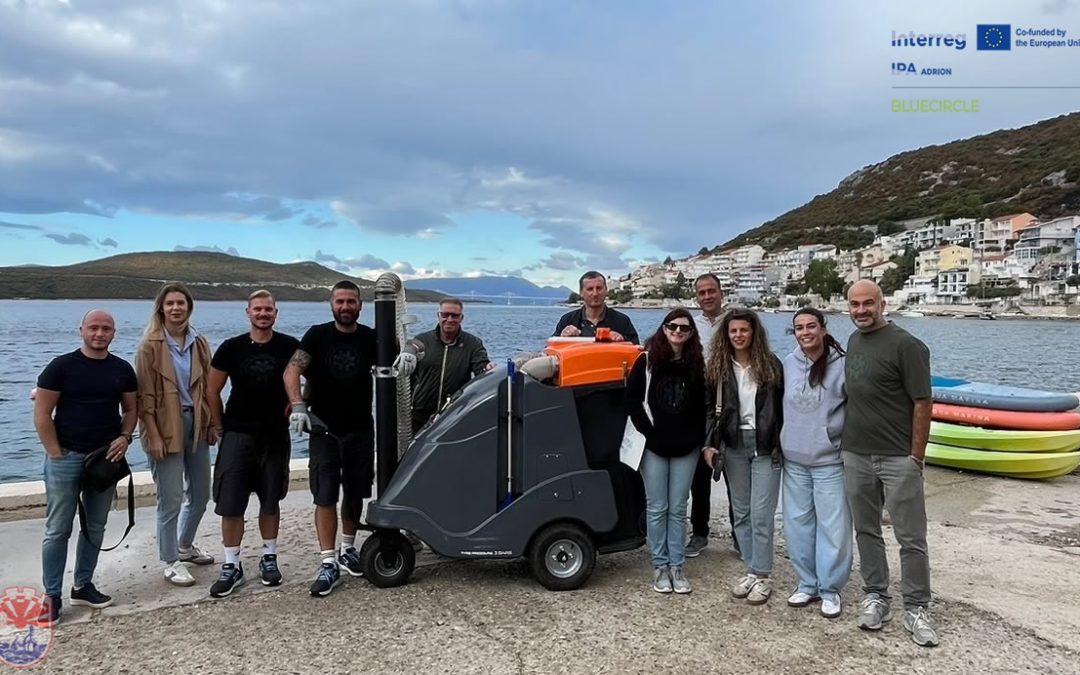 U Neumu održana aktivnost prikupljanja plažnog odpada u sklopu projekta BLUECIRCLE